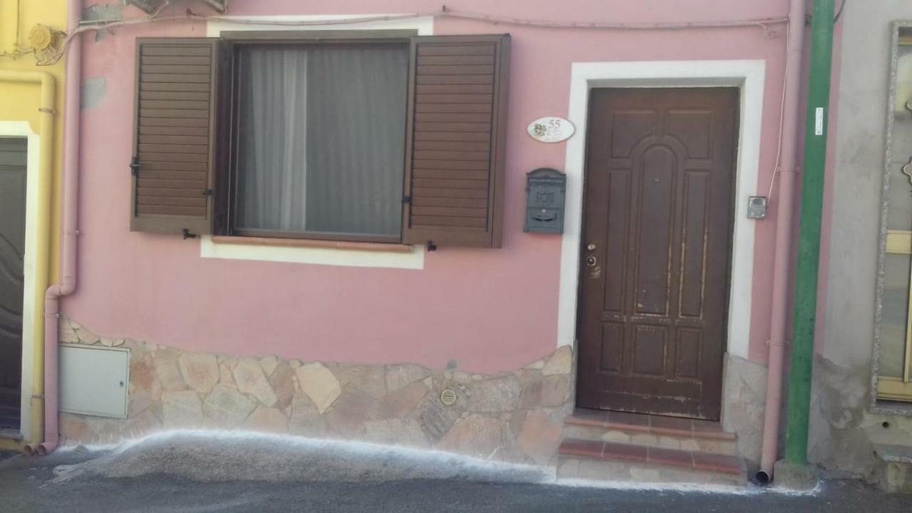 Casa rustica Apartamento Gonnesa Exterior foto